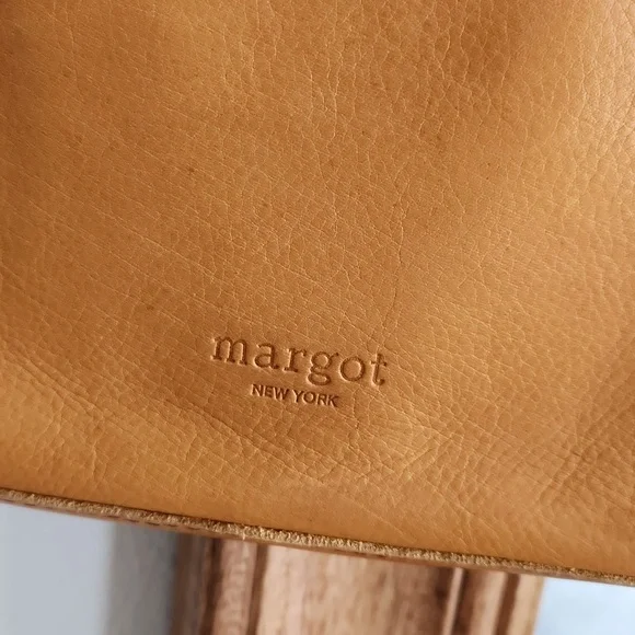 Margot Tan Leather Crossbody Bag - Picture 5 of 14